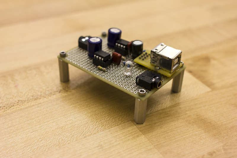 Initial amplifier circuit. 1.4 W Class AB Amplifiers.